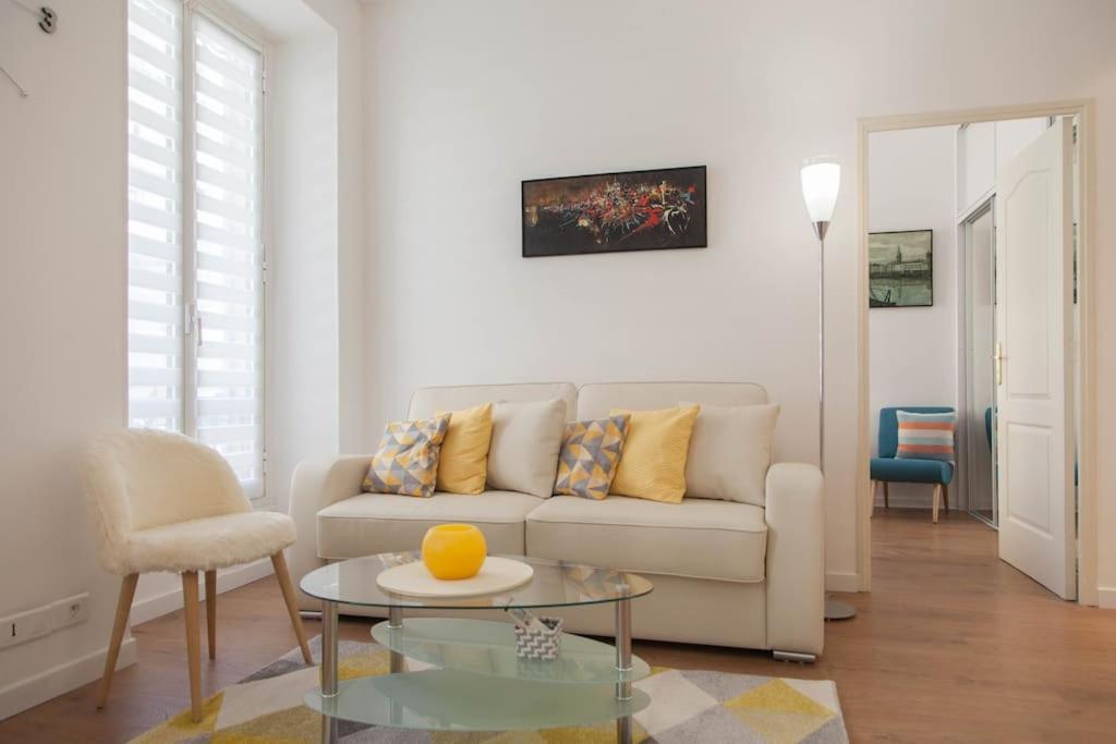 #28 1 Bdr Flat Ac Balcony Hper Central 10Mins To Beach & Old Town Nice Exteriör bild