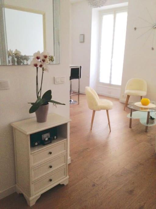 #28 1 Bdr Flat Ac Balcony Hper Central 10Mins To Beach & Old Town Nice Exteriör bild